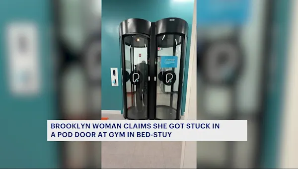 Peur absolue : Une femme coincée dans une cabine d'entrée de PureGym dévoile son expérience sur TikTok !