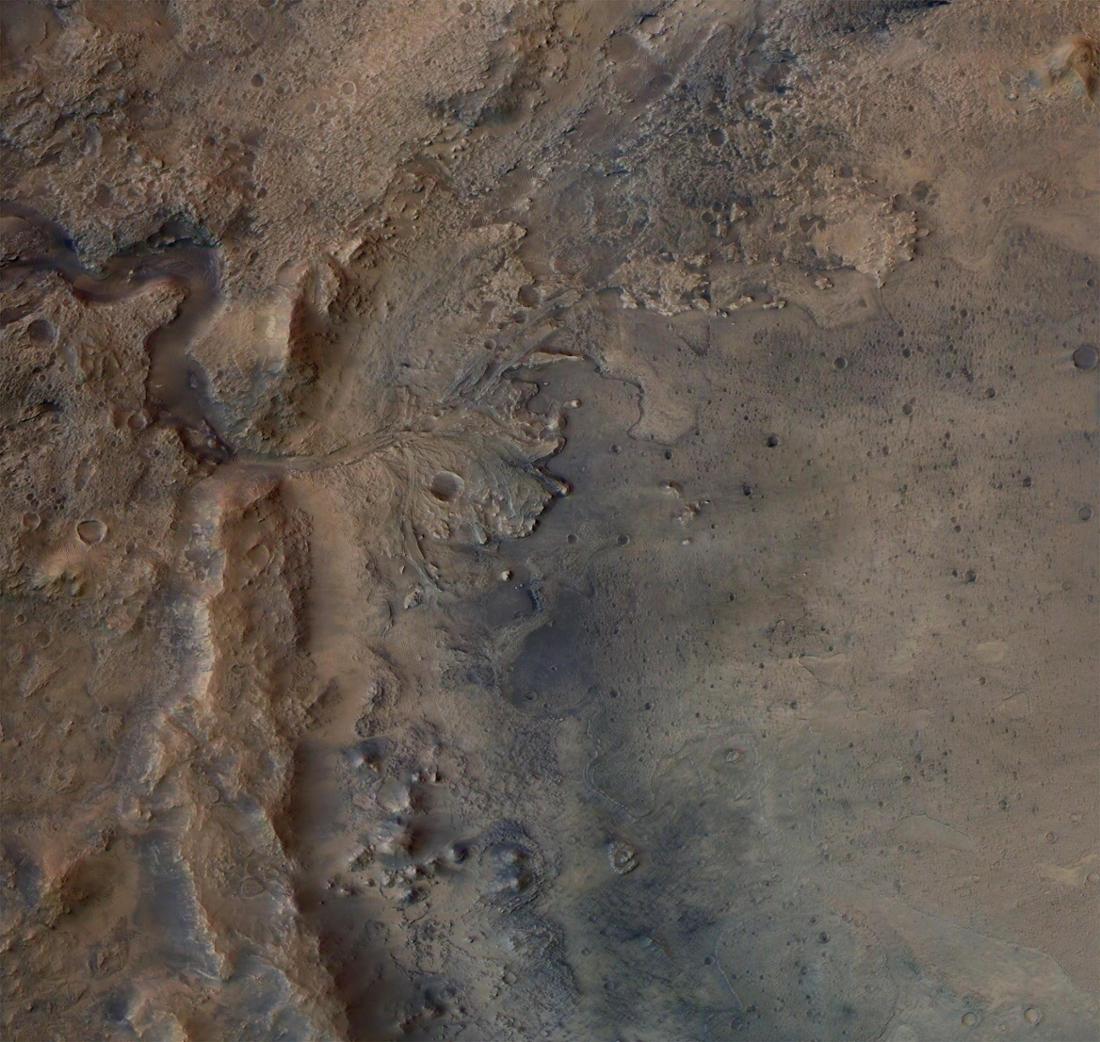 Un ancien delta fluvial dans le cratère de Jezero sur Mars.