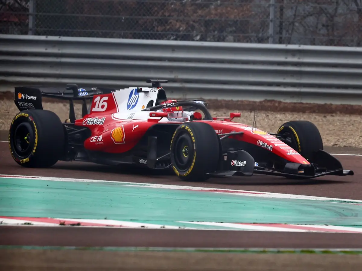 Charles Leclerc lors du shakedown du Ferrari SF-26 à Fiorano