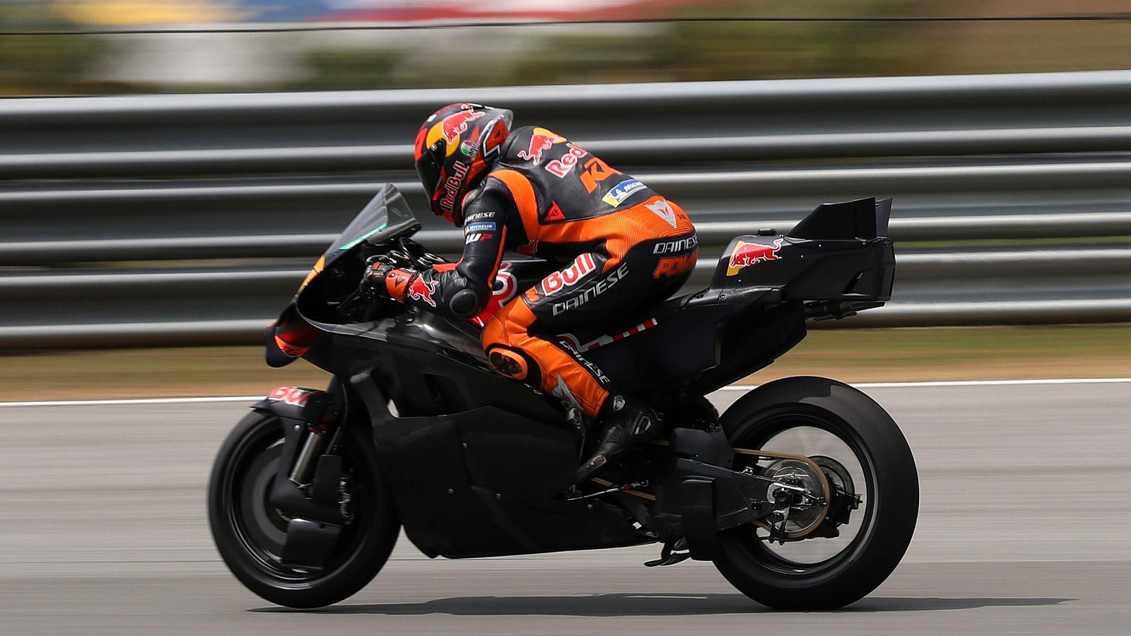 Pol Espargaro en action