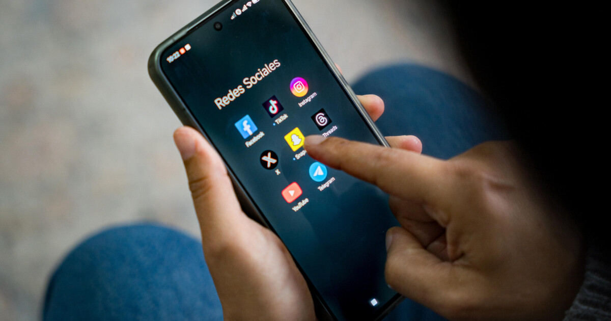 Commission Européenne : l'alerte sur les designs addictifs !
