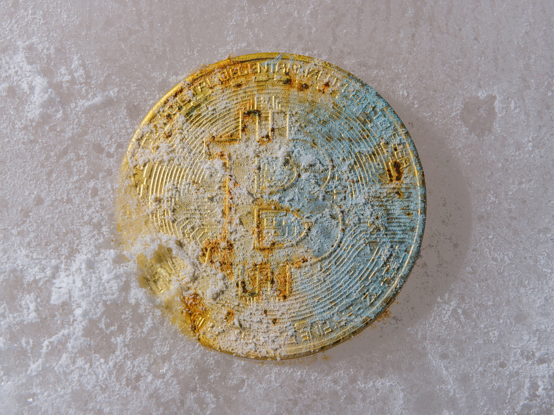 Bitcoin plonge pour le 5e mois consécutif : la patience des investisseurs est mise à l'épreuve, le fonds a-t-il atteint ses limites ?