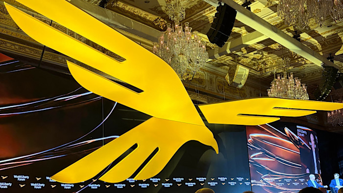 La monnaie stable de World Liberty attaquée, annonce le groupe crypto soutenu par Trump