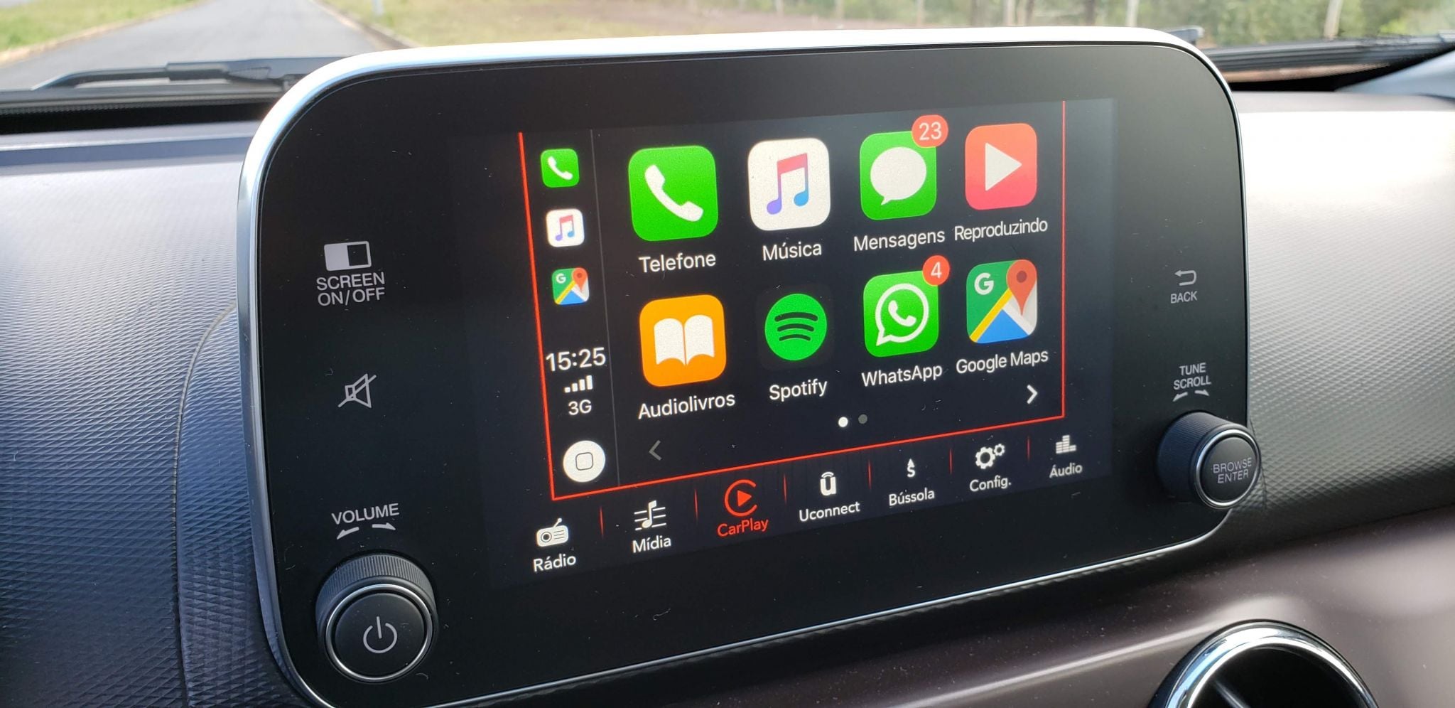 Le streaming débarque nativement sur Apple CarPlay