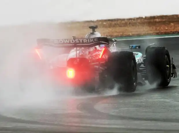Pneus Pirelli en test