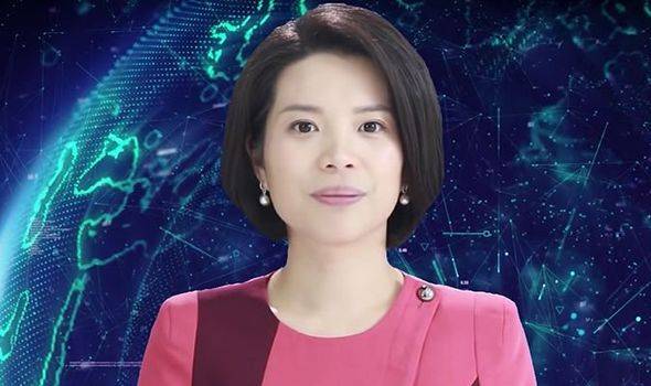 Présentation d'une présentatrice robotisée à la télévision