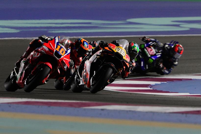 Brad Binder et Luca Marini lors du Grand Prix du Qatar de l'année dernière.