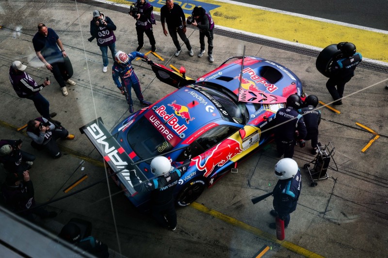 Verstappen disqualifié après sa victoire au Nürburgring !