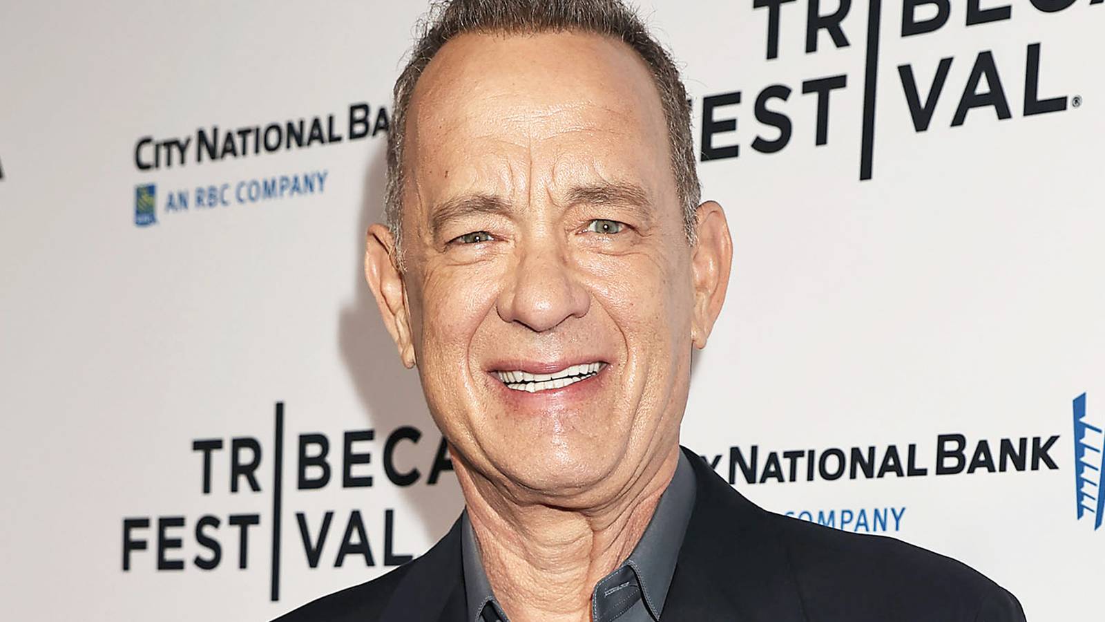 Fans de Tom Hanks en émoi : sa comédie romantique de 33 ans quitte le streaming le 31 mars
