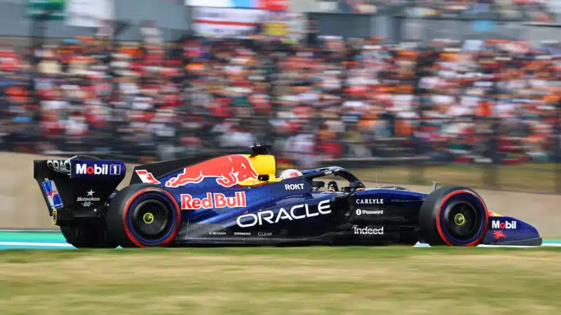 Max Verstappen (Red Bull-Ford) durant les qualifications pour le Grand Prix du Japon 2026