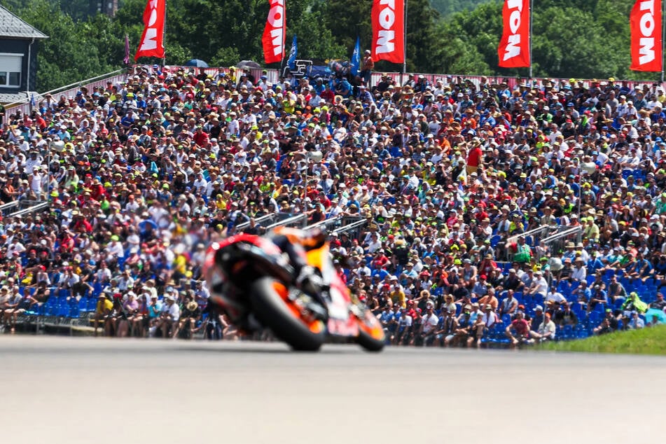 Vivez des moments palpitants lors de ce grand événement de motocyclisme à Sachsen !