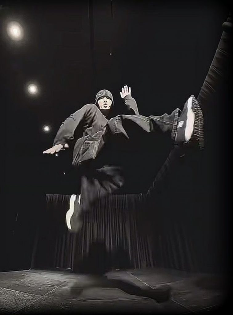 BTS Jungkook : Le défi TikTok « Two » explose avec 16 millions de vues en seulement 23 heures !