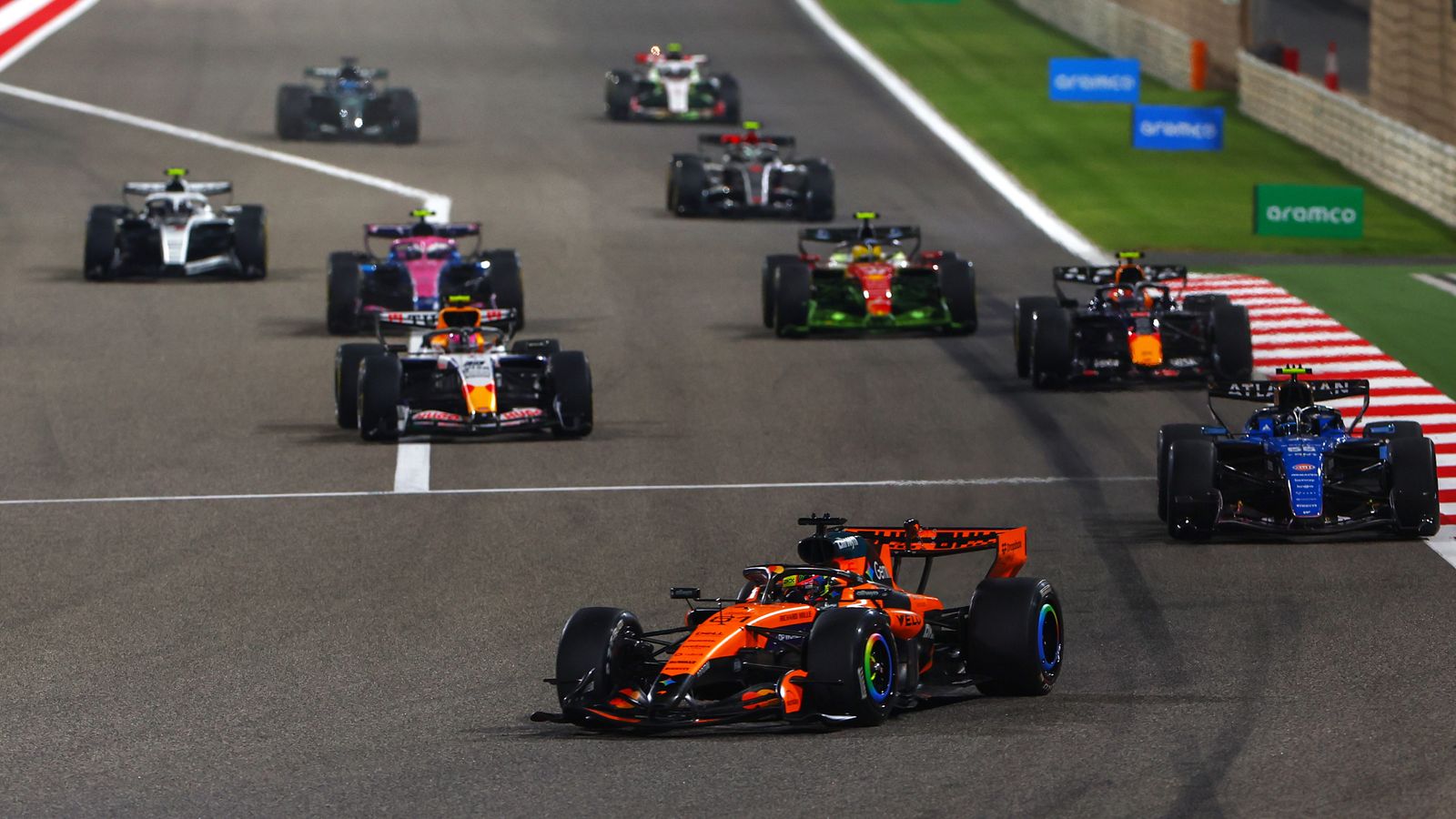 Conflit de moteurs en F1 : la FIA annonce un changement de règles en cours de saison et ajuste le format des qualifications !