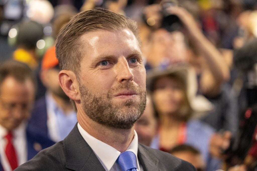 Eric Trump s'enthousiasme : "À la hausse !" Après que le Bitcoin américain dépasse Galaxy Digital — Pourquoi l'action stagne-t-elle ?