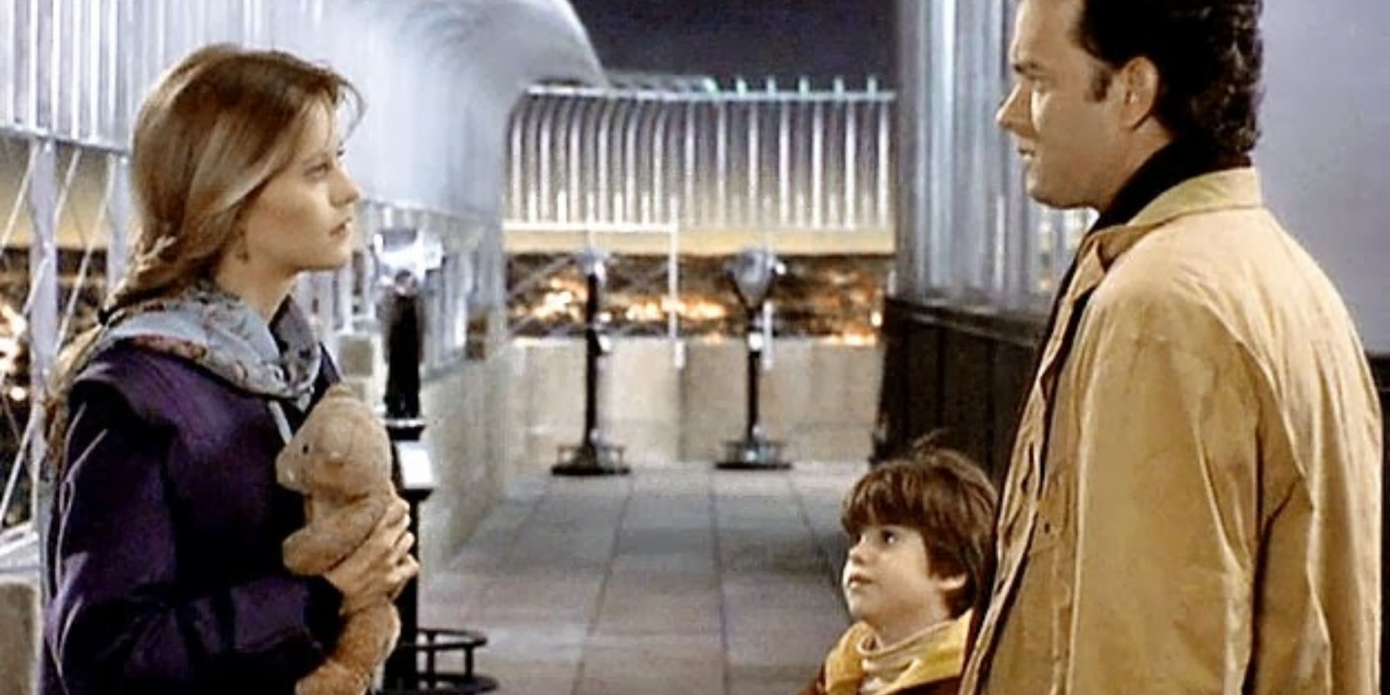 Meg Ryan et Tom Hanks au sommet de l'Empire State Building dans Sleepless in Seattle