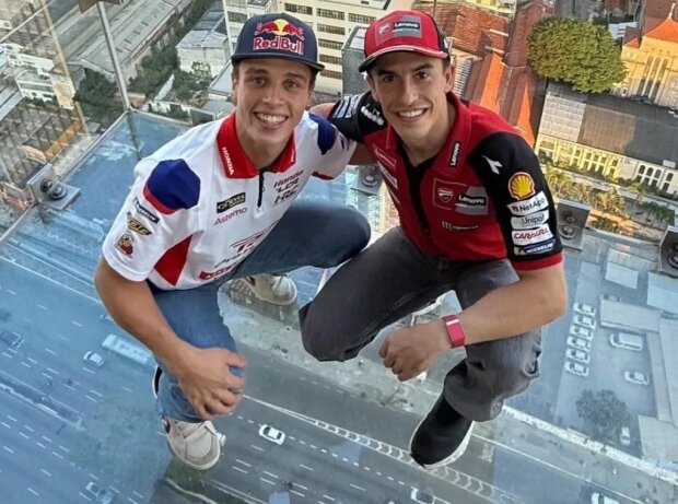 Diogo Moreira et Marc Marquez