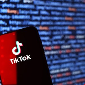 Nouvelle vague de phishing AiTM : TikTok pour les entreprises dans le viseur !