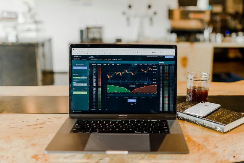 Pourquoi le BTC est-il coincé dans une impasse ? Découvrez les raisons !