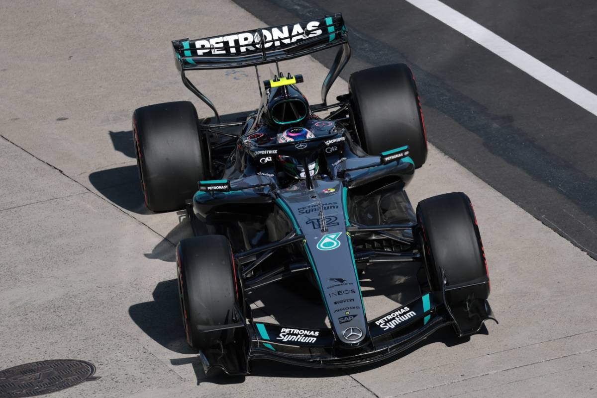 Rumeurs de Grand Prix : les rivaux scrutent le front wing de Mercedes avec méfiance, l'équipe évoque un problème technique