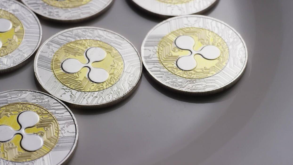 XRP va-t-il dépasser Bitcoin ? Un vétéran américain prédit une guerre imminente !