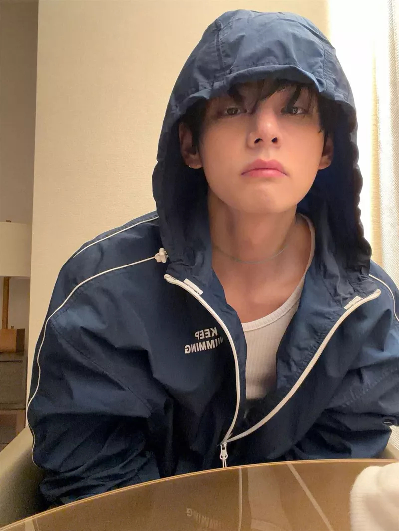 V (Big Hit Music)