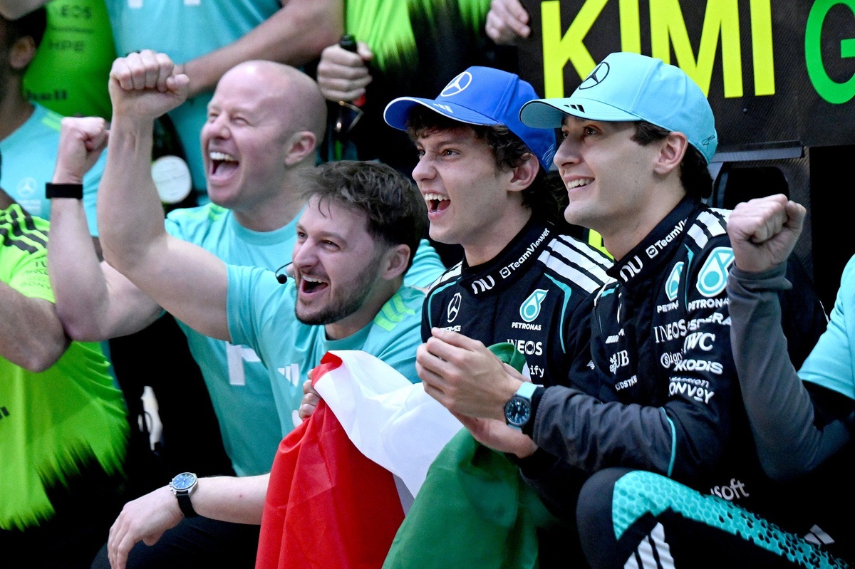 Antonelli en tête du Mondial de F1 : est-il vraiment plus rapide que Russell ?