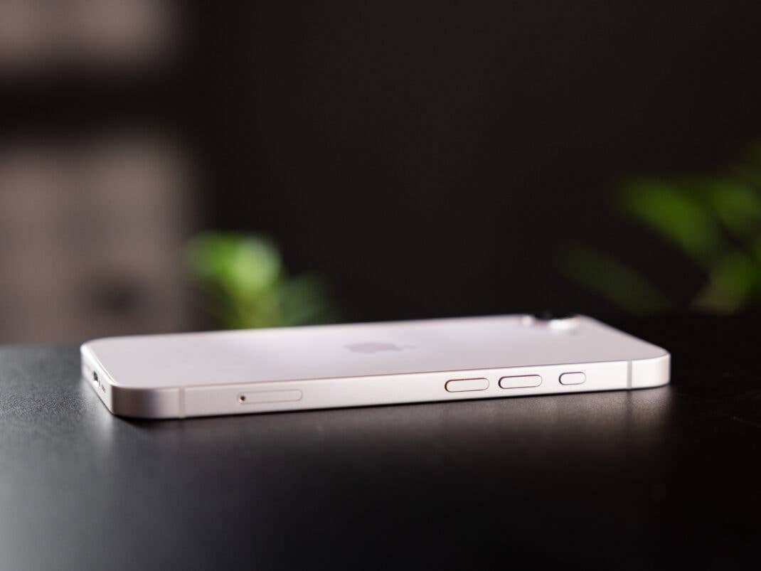 iPhone 17e