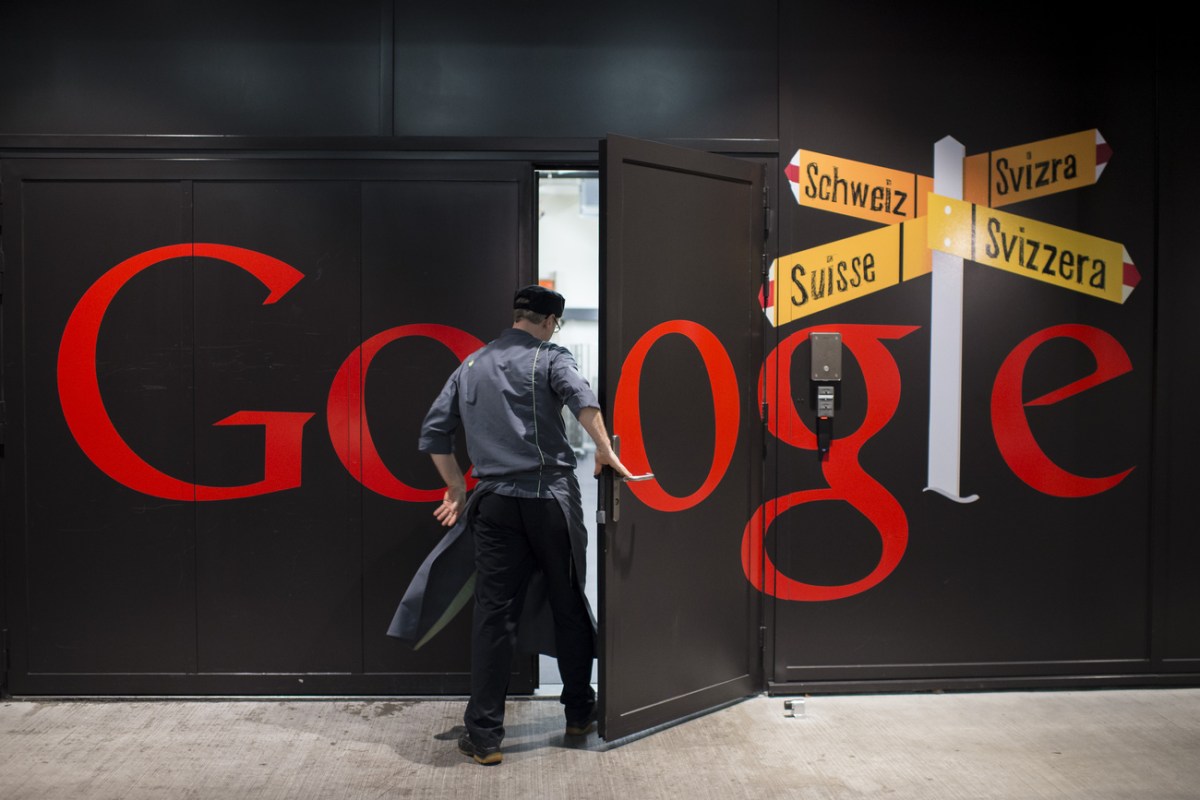 Les Suisses ne font plus confiance à Google, TikTok et Meta : que révèle le dernier sondage ?