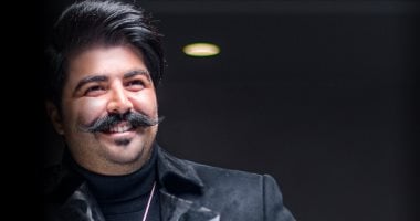 Découvrez le mystère de Behnam Bani : le chanteur iranien qui enflamme TikTok avec son dernier hit !