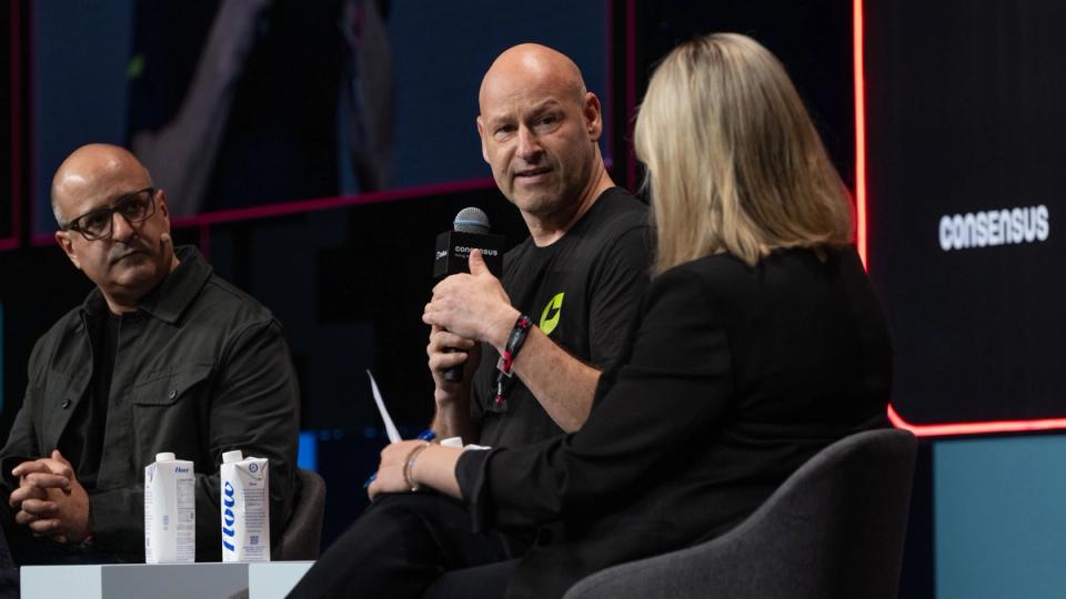 Co-fondateur Joseph Lubin alerte sur les dangers d'une IA aux mains de quelques grandes entreprises technologiques !