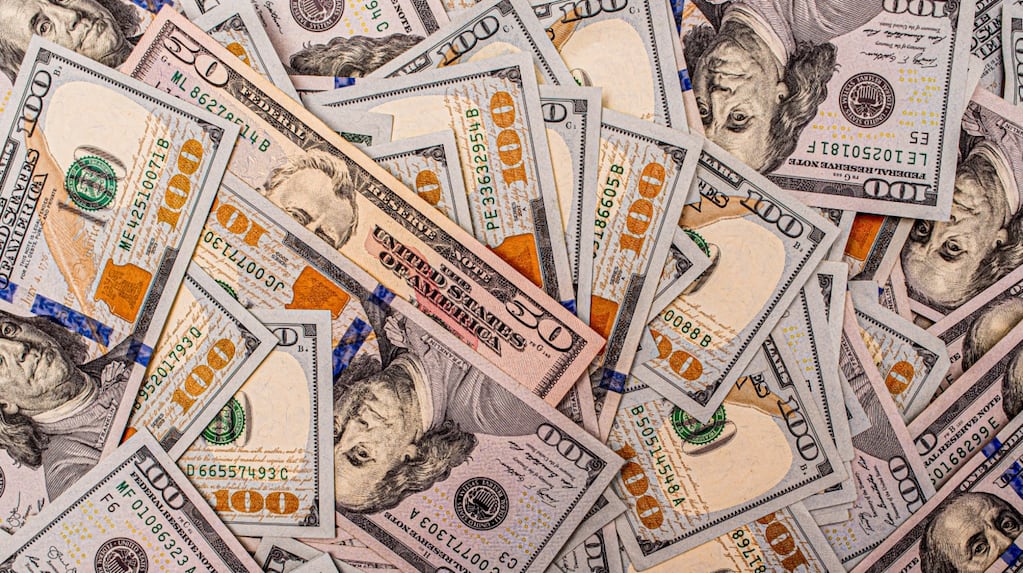 Dollar aujourd'hui : les taux explosifs du officiel, blue, gros, MEP, CCL et Cripto ce mercredi 22 avril !