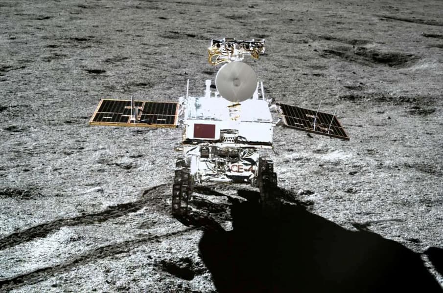 Yutu-2 sur la Lune