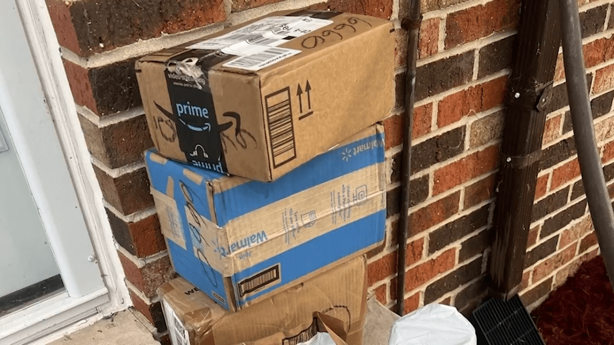 Un habitant d'Oak Forest se retrouve avec plus de 150 colis indésirables à cause d'une erreur de TikTok Shop !