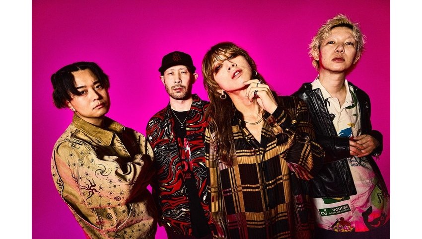 Nouveau chef-d'œuvre de SUPER BEAVER : découvrez en exclusivité des extraits de leur concert au ZOZO Marine Stadium sur TikTok LIVE à l'occasion de la sortie de l'album "Vie" !