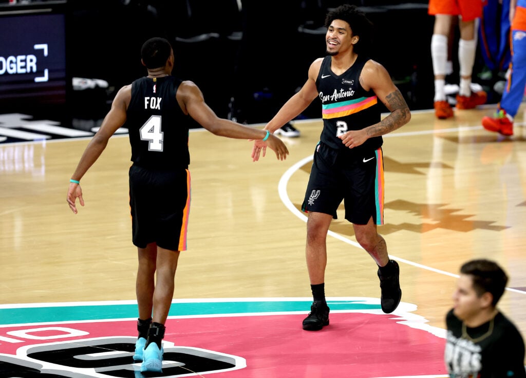 Oklahoma City Thunder vs San Antonio Spurs